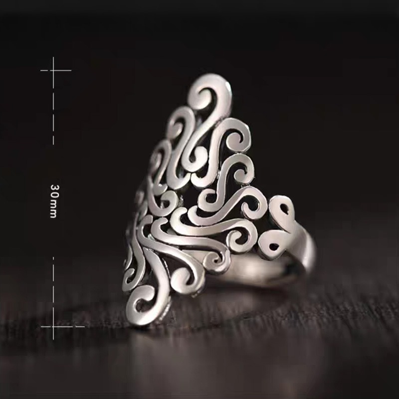Auspicious Clouds Ring - Where blessings take flight