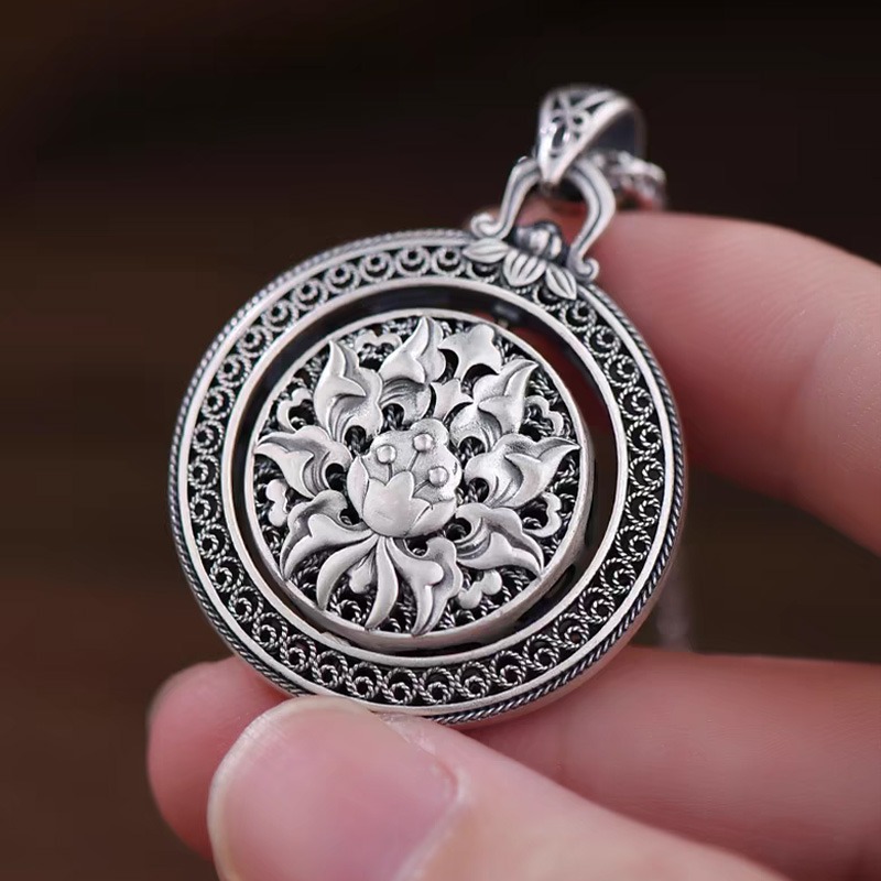 Eight Treasures Compass Rotating Pendant