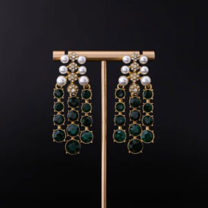 Classic Pearl Earrings