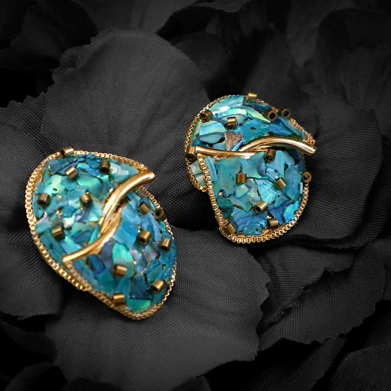 Wave Kiss Earrings