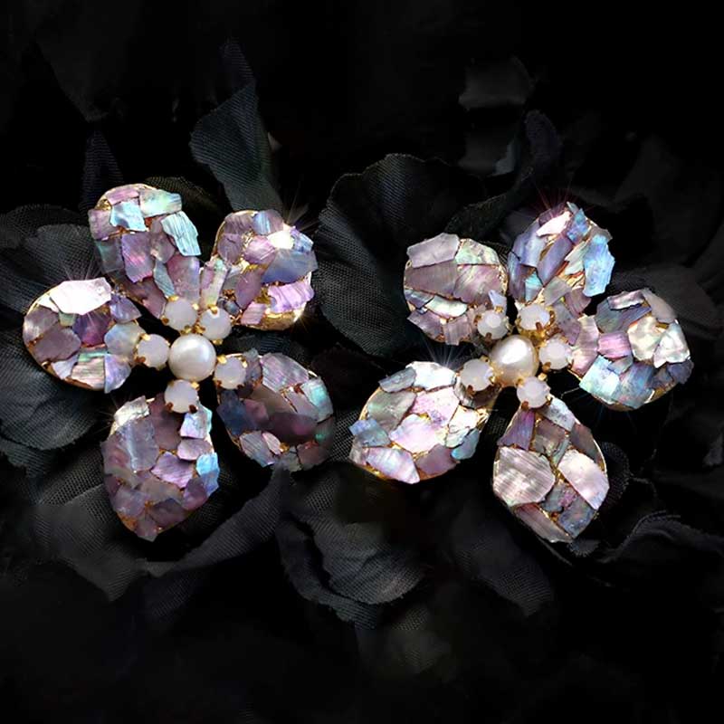 Coral Flower Earrings (White)