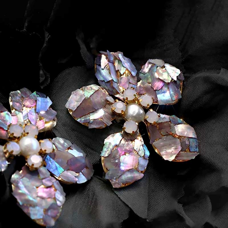 Coral Flower Earrings (White)
