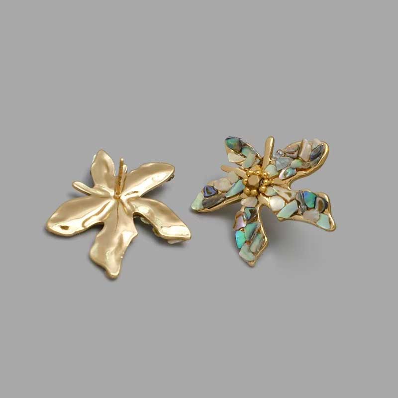 Maple Leaf Shell Earrings