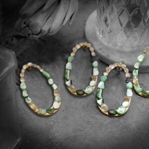 Sunlit Cove Earrings (Green)