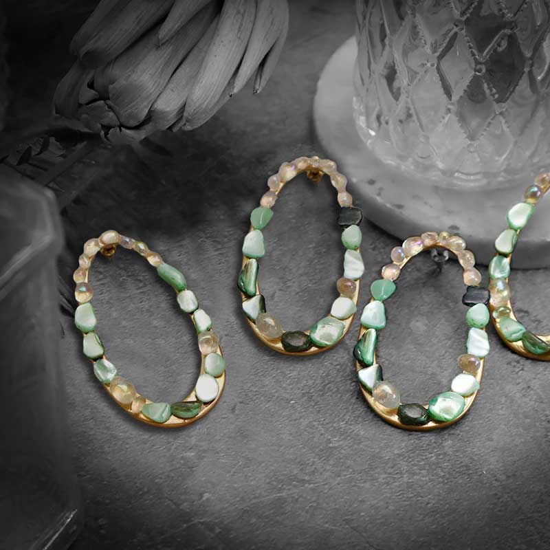 Sunlit Cove Earrings (Green)