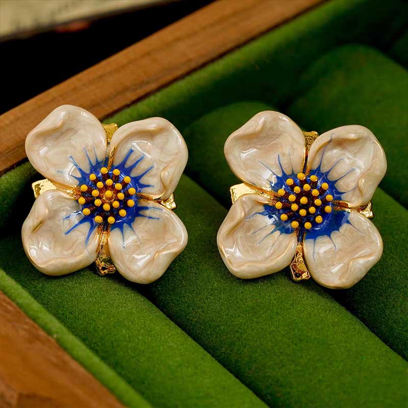 White Bloom Earrings